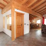 Apartament Hansjoerg-4 By Interhome